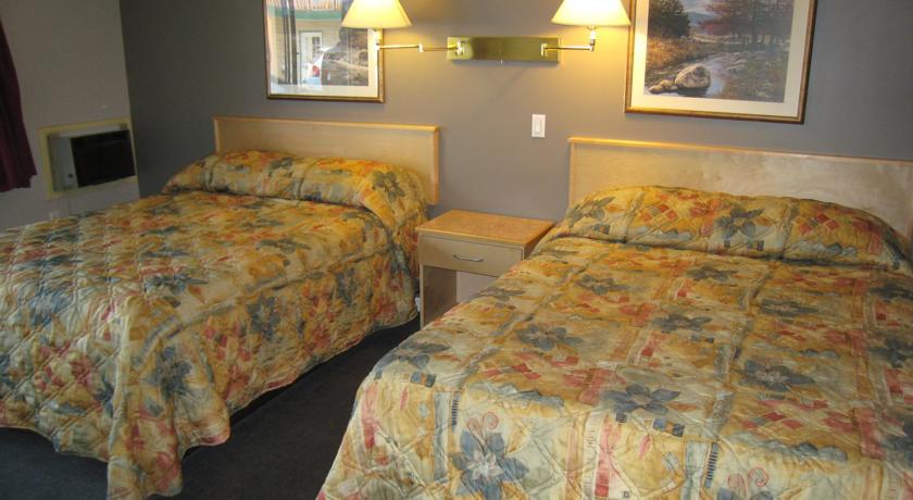 Econo Lodge Golden Room photo