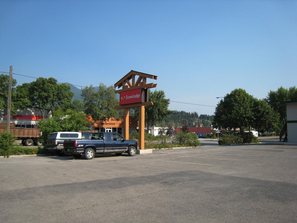 Econo Lodge Golden Exterior photo